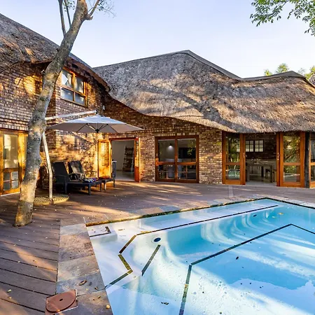 Kruger Park Lodge - Ikz2 - 3 Bedroom Chalet Hazyview Buitenkant foto