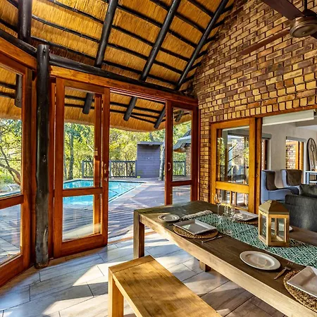 Kruger Park Lodge - Ikz2 - 3 Bedroom Chalet Hazyview Buitenkant foto