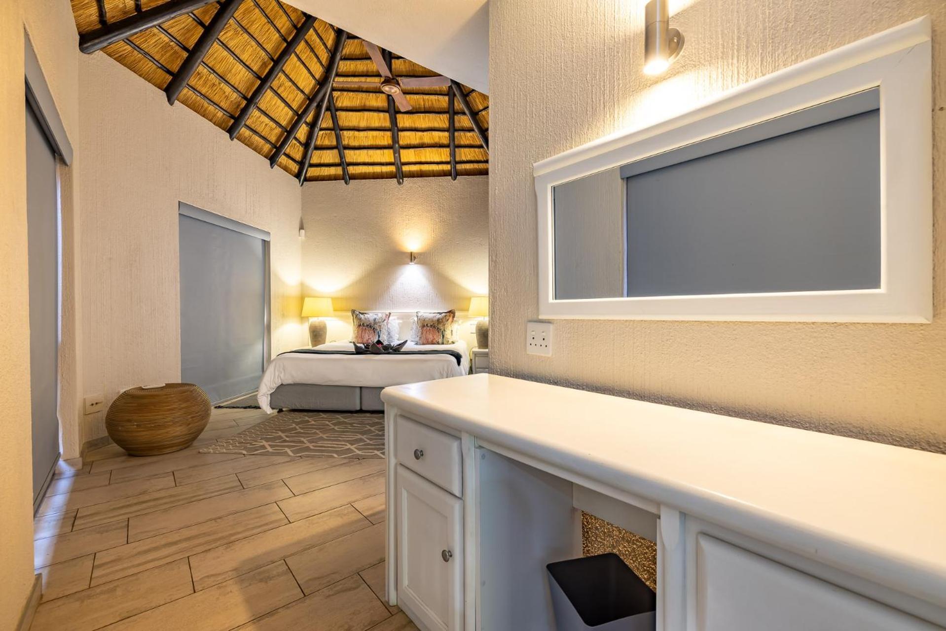 Kruger Park - Ikz2 - 3 Bedroom Chalet *